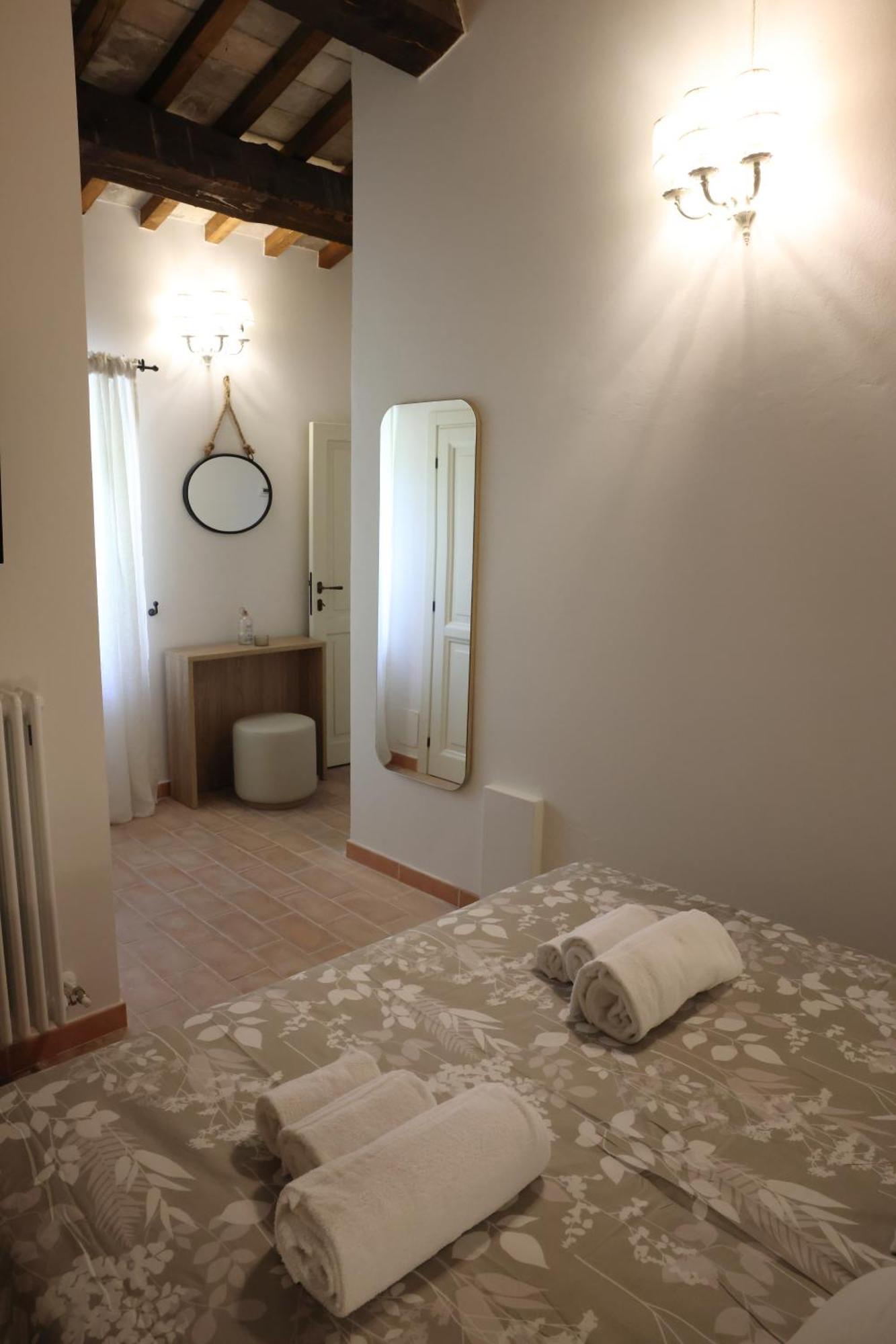 Locanda La Rocca Residenza D'Epoca Fossombrone Bagian luar foto